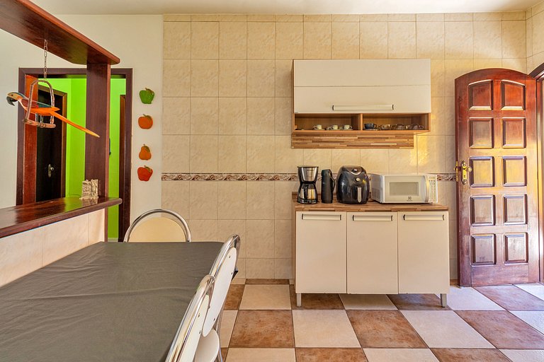 Casa com piscina e churrasqueira na Praia Seca Araruama