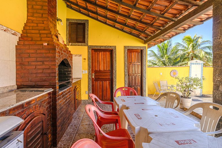 Casa com piscina e churrasqueira na Praia Seca Araruama
