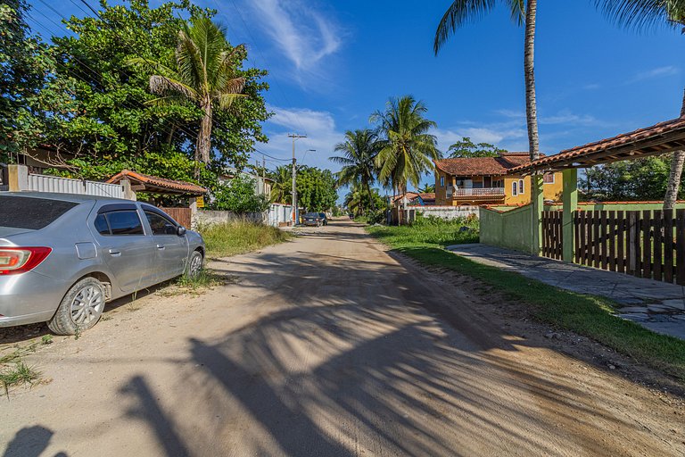 Casa com piscina e churrasqueira na Praia Seca Araruama