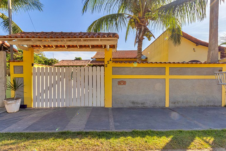 House in Araruama, Praia Seca – With Pool