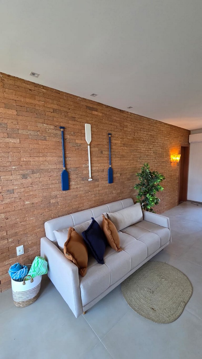 Casa com piscina e churrasqueira em Milagres