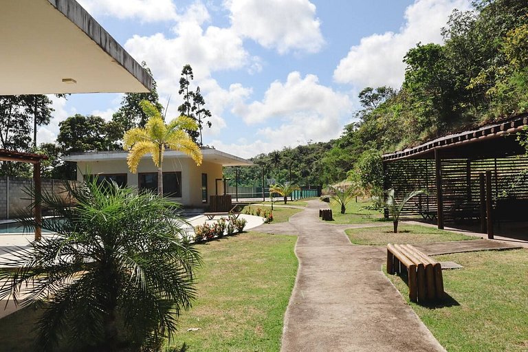 Casa com piscina e churrasqueira em Milagres