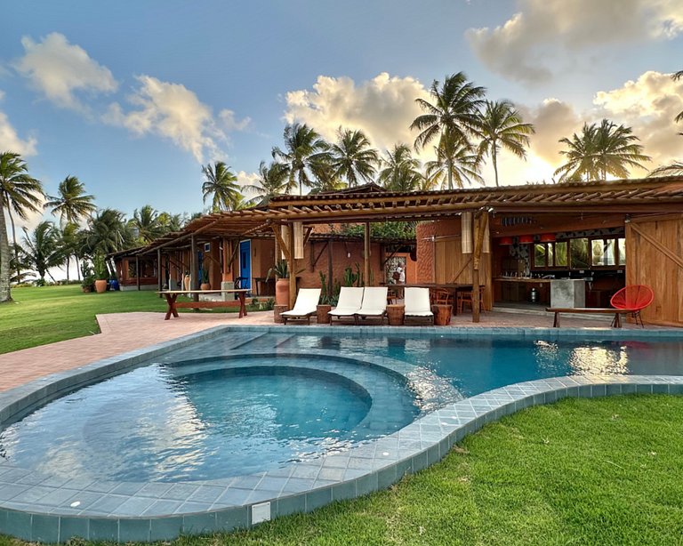 Vila Xié: Exclusive Beachfront Comfort in the Ecological Res