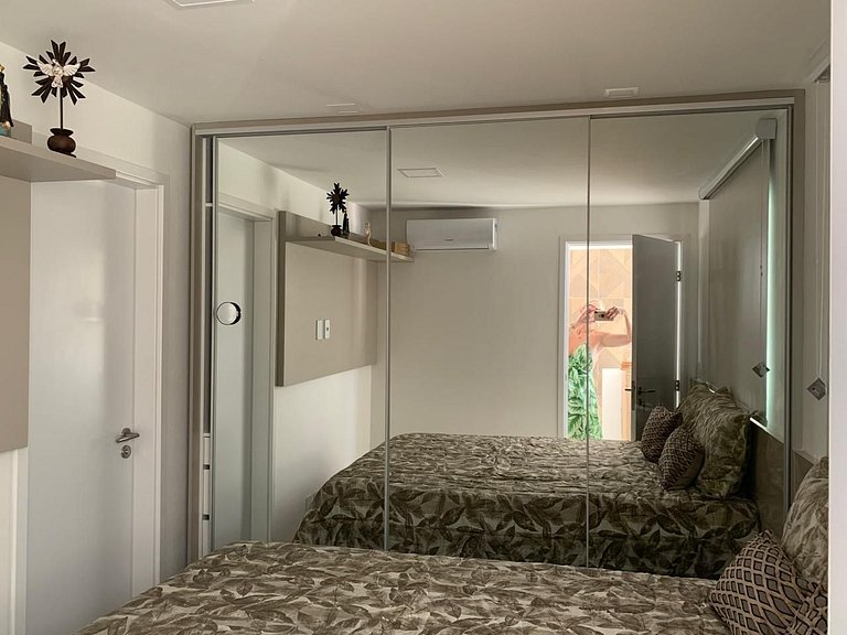 Casa em condomínio na Praia do Toque com Piscina e Academia
