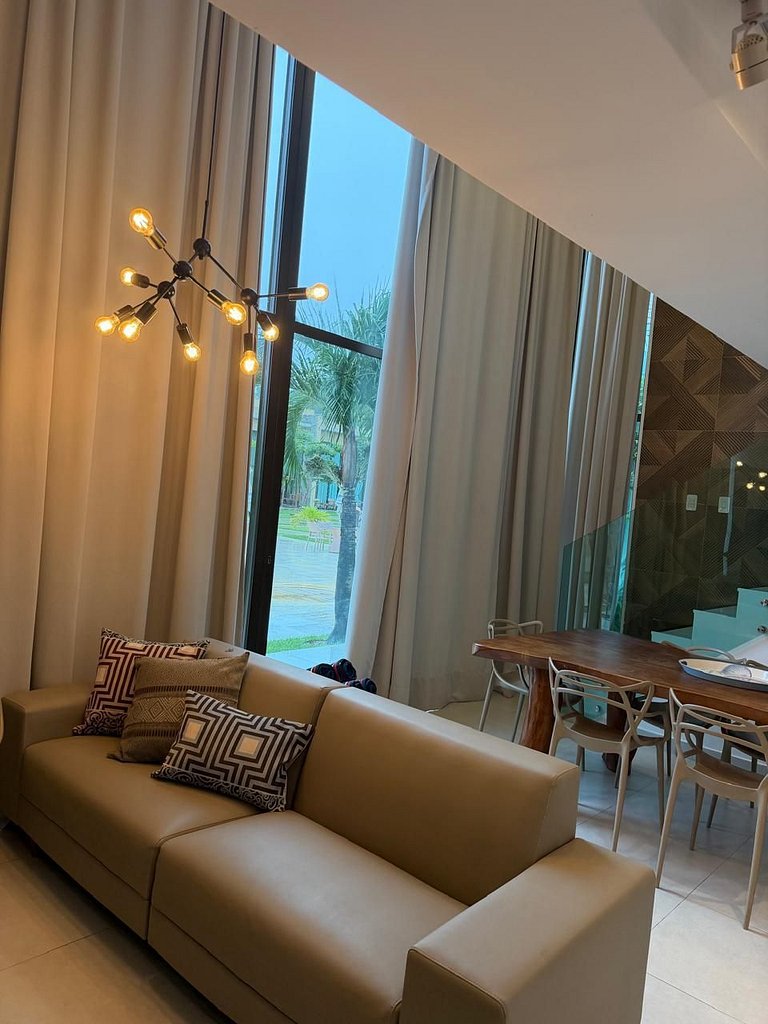 Casa em condomínio na Praia do Toque com Piscina e Academia