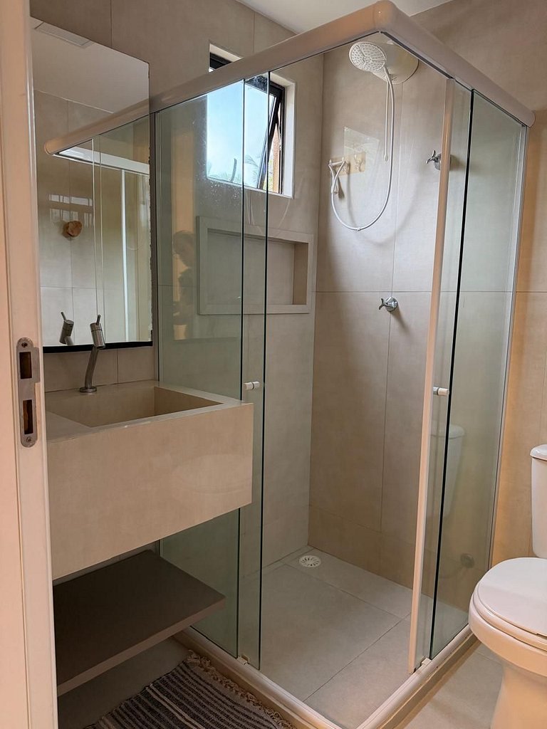 Casa em condomínio na Praia do Toque com Piscina e Academia