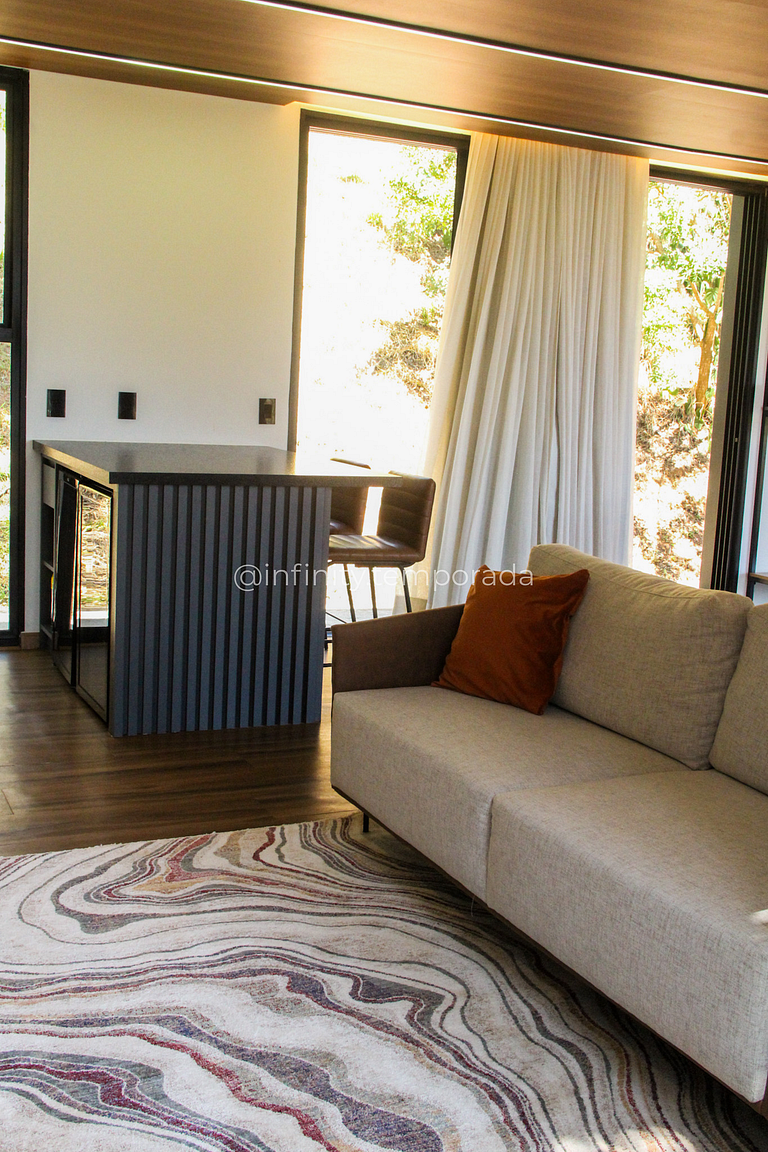 Exclusive Retreat on the Igaratá Reservoir
