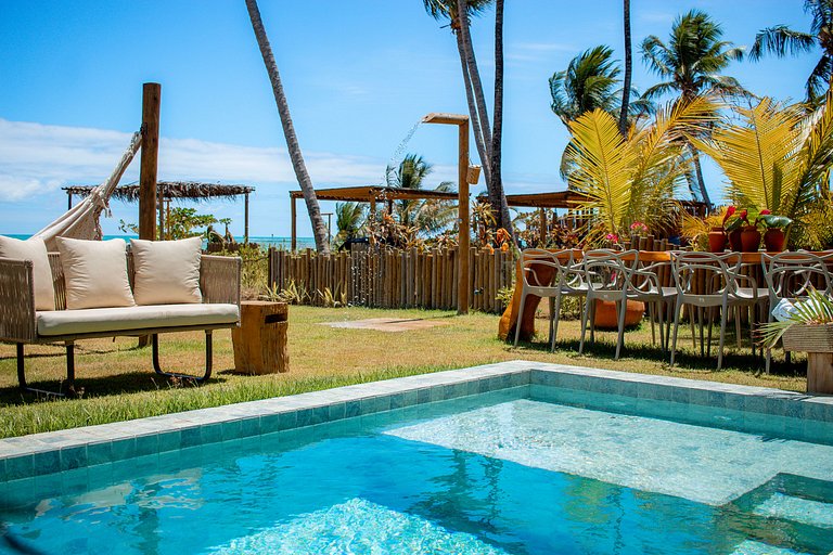 Beachfront house at Marceneiro Beach, Milagres