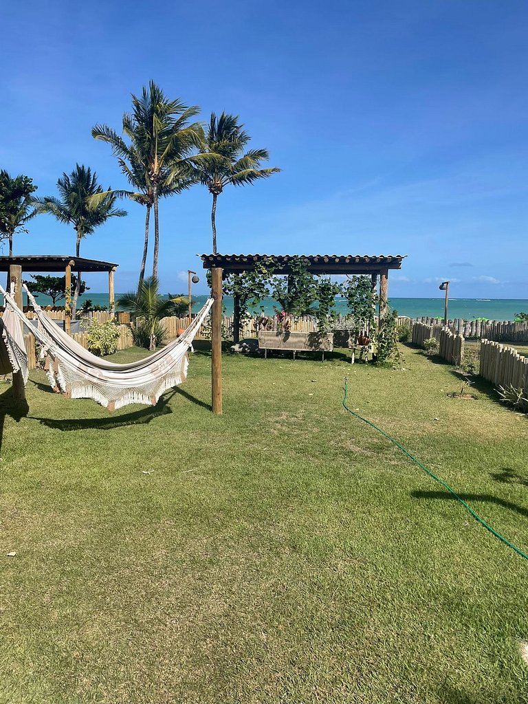 Beachfront house at Marceneiro Beach, Milagres