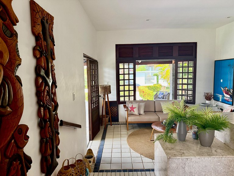 Private Pool & BBQ in Beachfront Condominium : Carneiros