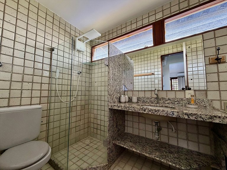 Private Pool & BBQ in Beachfront Condominium : Carneiros
