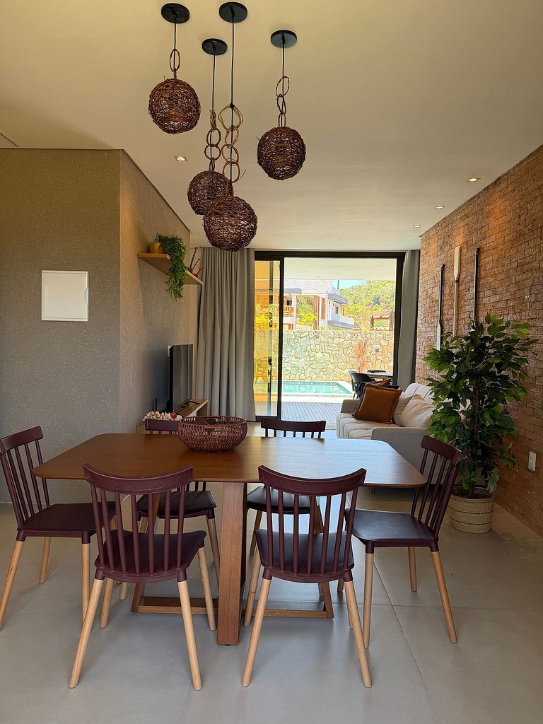 Casa com piscina e churrasqueira em Milagres