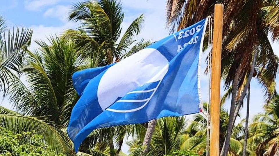 Porto de Pedras e as duas praias com Bandeira Azul: o que fazer no Patacho e na Lage